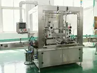 Automatische Flaschenspülmaschine