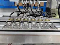 Automatische Flaschenspülmaschine
