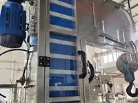 Automatischer Deckelelevator & -zuführer